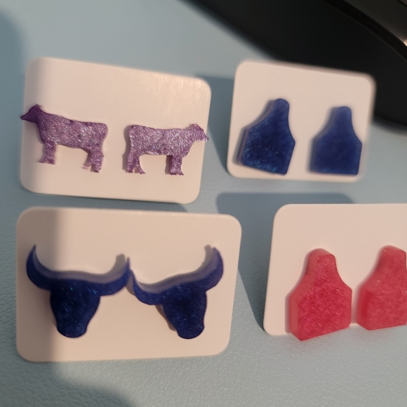 Meet your Posher, Amanda - Picture 2 of 5